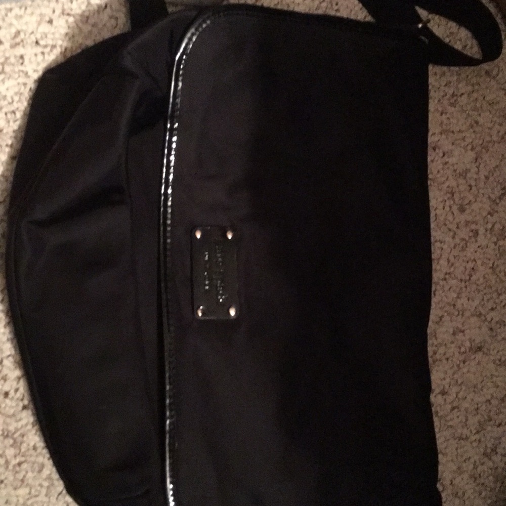 Kate spade computer bag gloss black trim